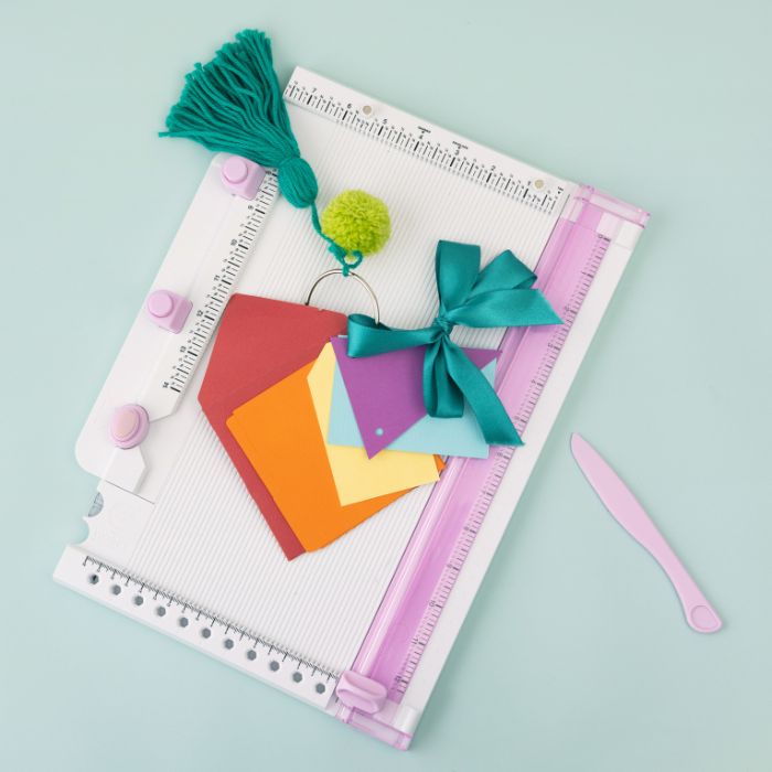 はさみ・カッター Memory R Keepers The Works We All-In-One Amazon.com: We R Memory Keepers The Works All-in-One Tool-12