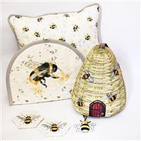 Amber Makes The Beehive Homeware Set: Instructions & Panel (140 x 53cm)
