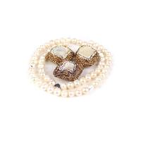 Pearly Paradise; White Cubic Zirconia Encrusted Pearls 3pcs and Pearls with Heart Spacers
