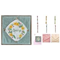 Sallieann Quilts Summer Pink Wreath Kit : Instructions, Fabric (1m) & Skeins (6pcs)