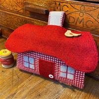 Mandy Shaw NEW! Thatch Cottage Sewing Case