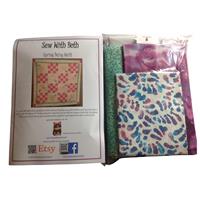 Sew with Beth Spring Glitter Daisy Quilt Pattern & Batik Fabrics (1m Interfacing, 2.5m Fabric & 0.5m Bondaweb)