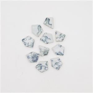 Blue and white china Fancy Pieces Approx 500g, 1-3cm