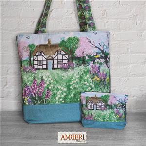 Amber Makes Meadow Cottage Totally Tote Bag and Purse Kit: Panel & Instructions  