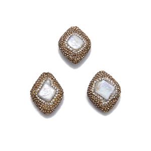White Diamond Shape Cubic Zirconia Encrusted Freshwater Pearls (3pcs)