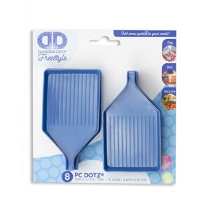 Blue trays with pouring lip bulk pack