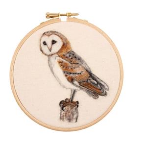 The Makerss RSPB Barn Owl Needle Felt Picture Kit. Save 10%