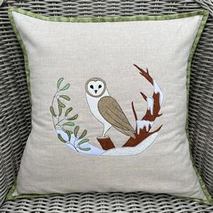 Victoria Carrington's Owl Applique Cushion Kit: Instructions, Fabric & Panel
