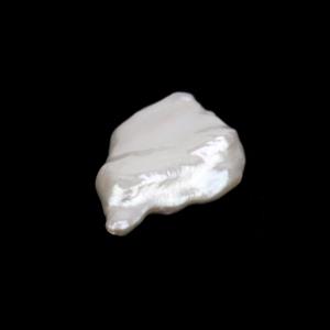 White Freshwater Cultured Keshi Pearl Approx 27x20mm (1pc - Half Drilled)