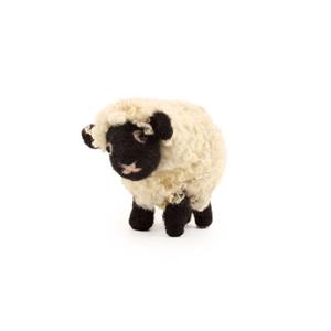 The Makerss Round Sheep Small Needle Felt Kit. Save £10