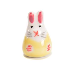 Yellow Ceramic Bunny Approx 14x19mm