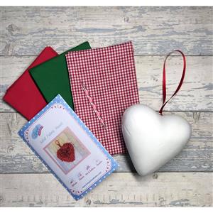 Living in Loveliness Christmas Solid Heart Kit