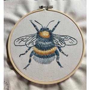 Little House of Victoria Bee Embroidery Kit