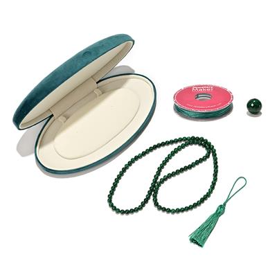 260cts Bulls Eye Malachite Plain Rounds Mala Project With Downloadable Instructions By Suzie Menham