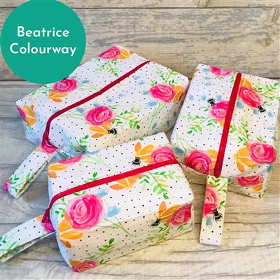 Living in Loveliness Beatrice Boxy Make Up Bag Kits White Floral 2 x 0.5m Fabric & Pattern 